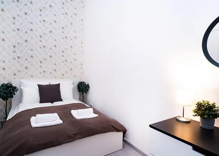 And New Design Semesterbostad Budapest